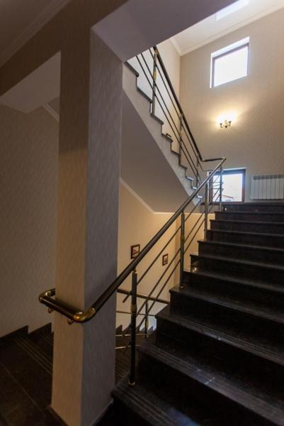 Отель "София" Vinnytsja Buitenkant foto